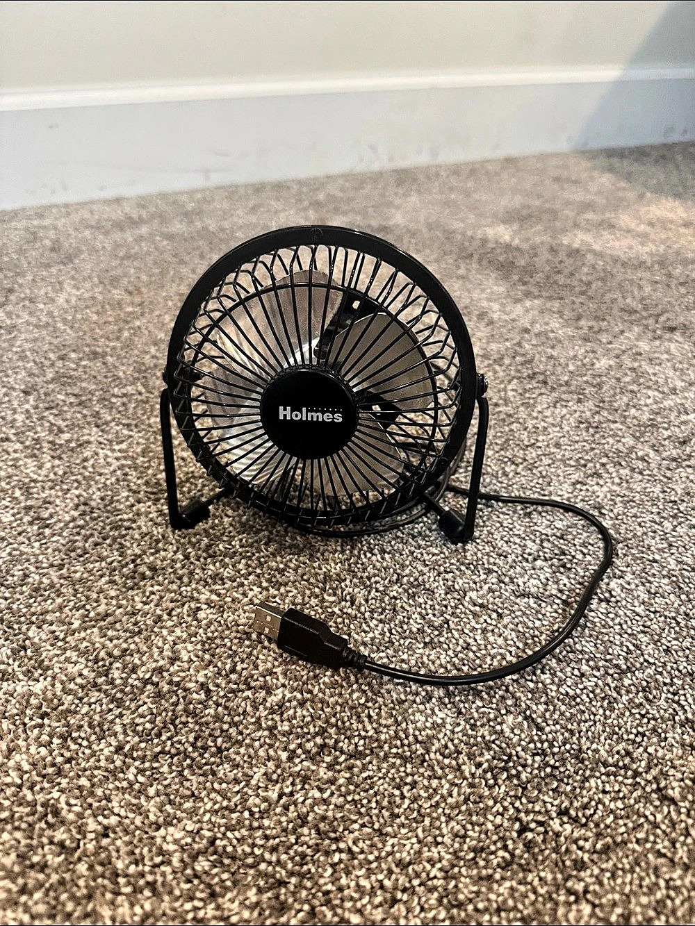 Holmes 4" Mini Heritage Desk Fan, Black
